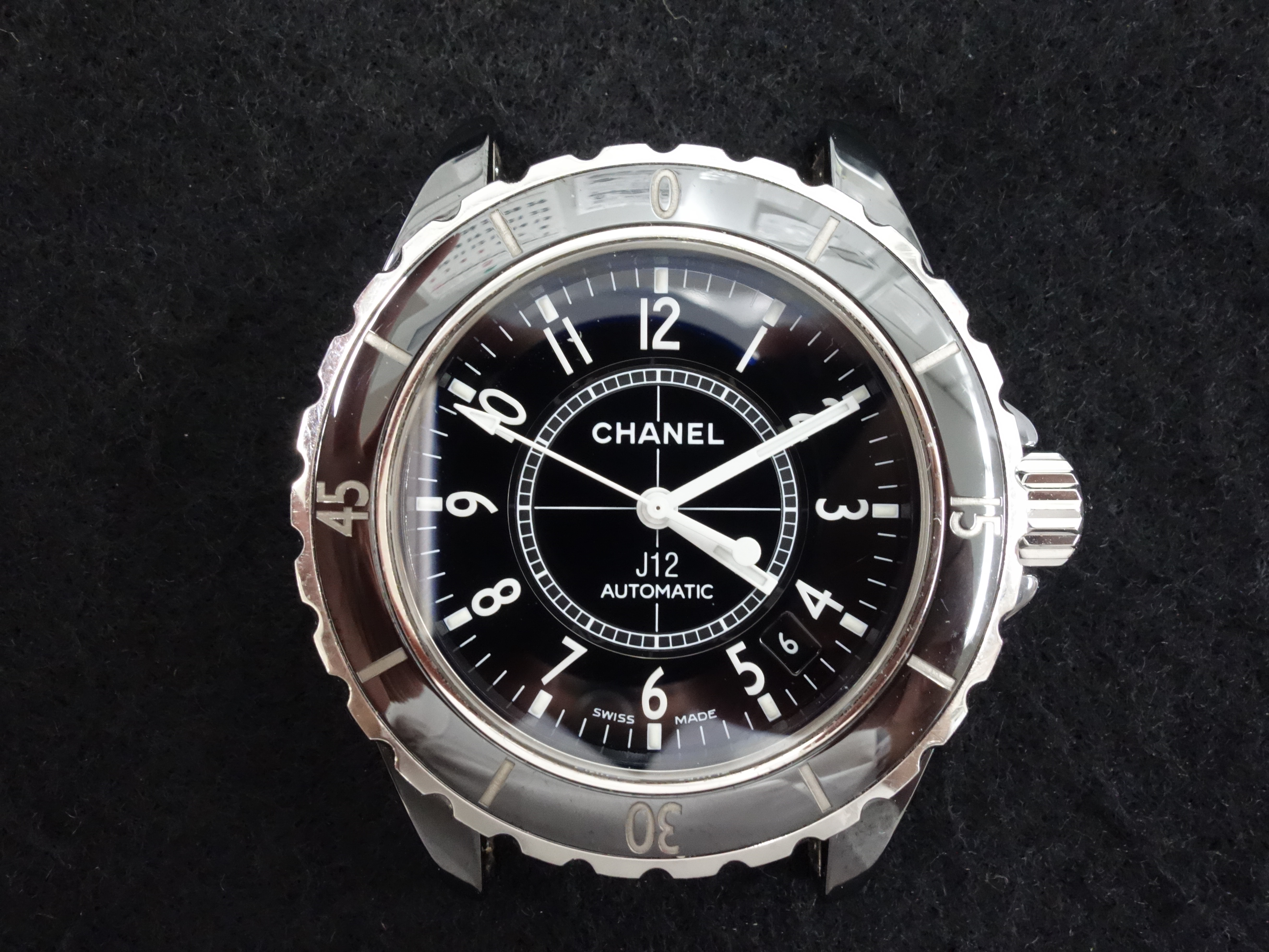 シャネル J12